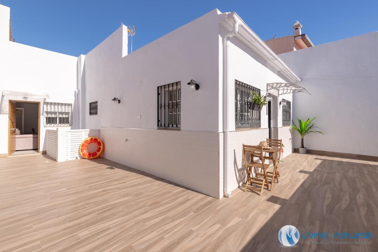 Living4Malaga Pedregalejo Beach Exterior photo